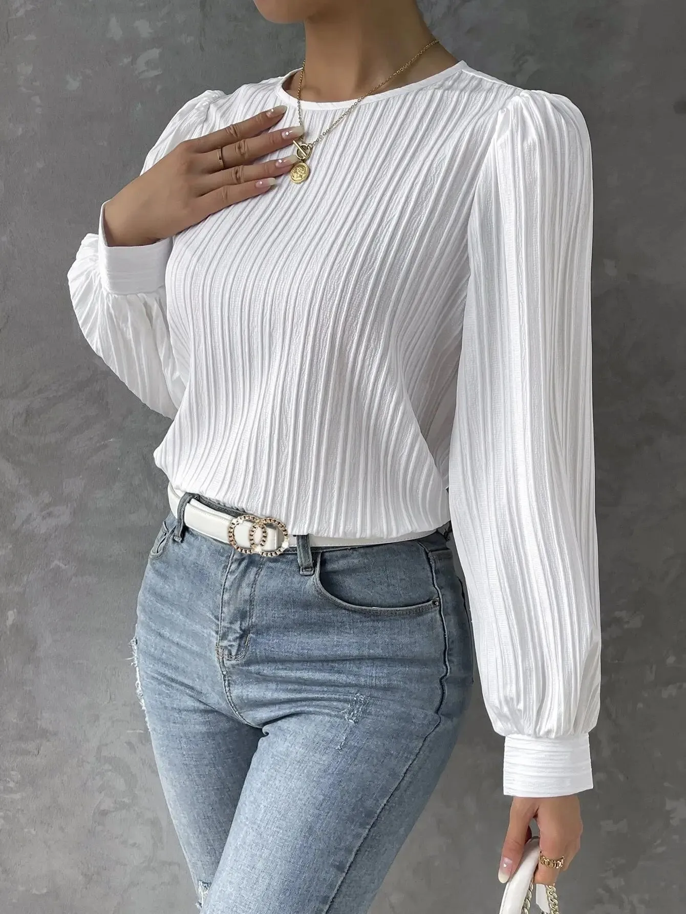 2023 Fall New Casual Solid Round Neck Long Sleeve Shirts White Women's Blouses