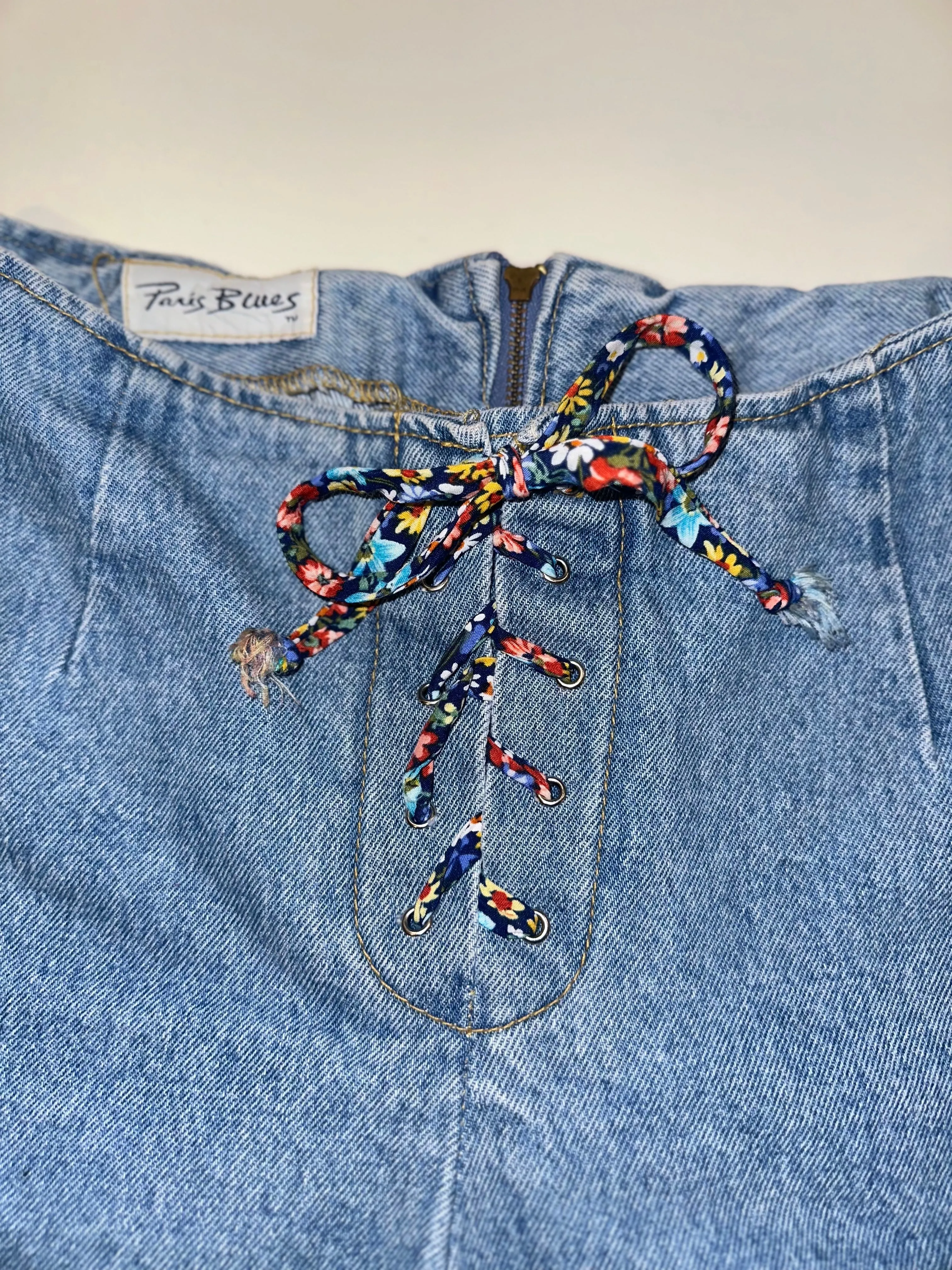 90s Lace-Up Ruffle Hem High Waisted Jorts | Vintage Paris Blues