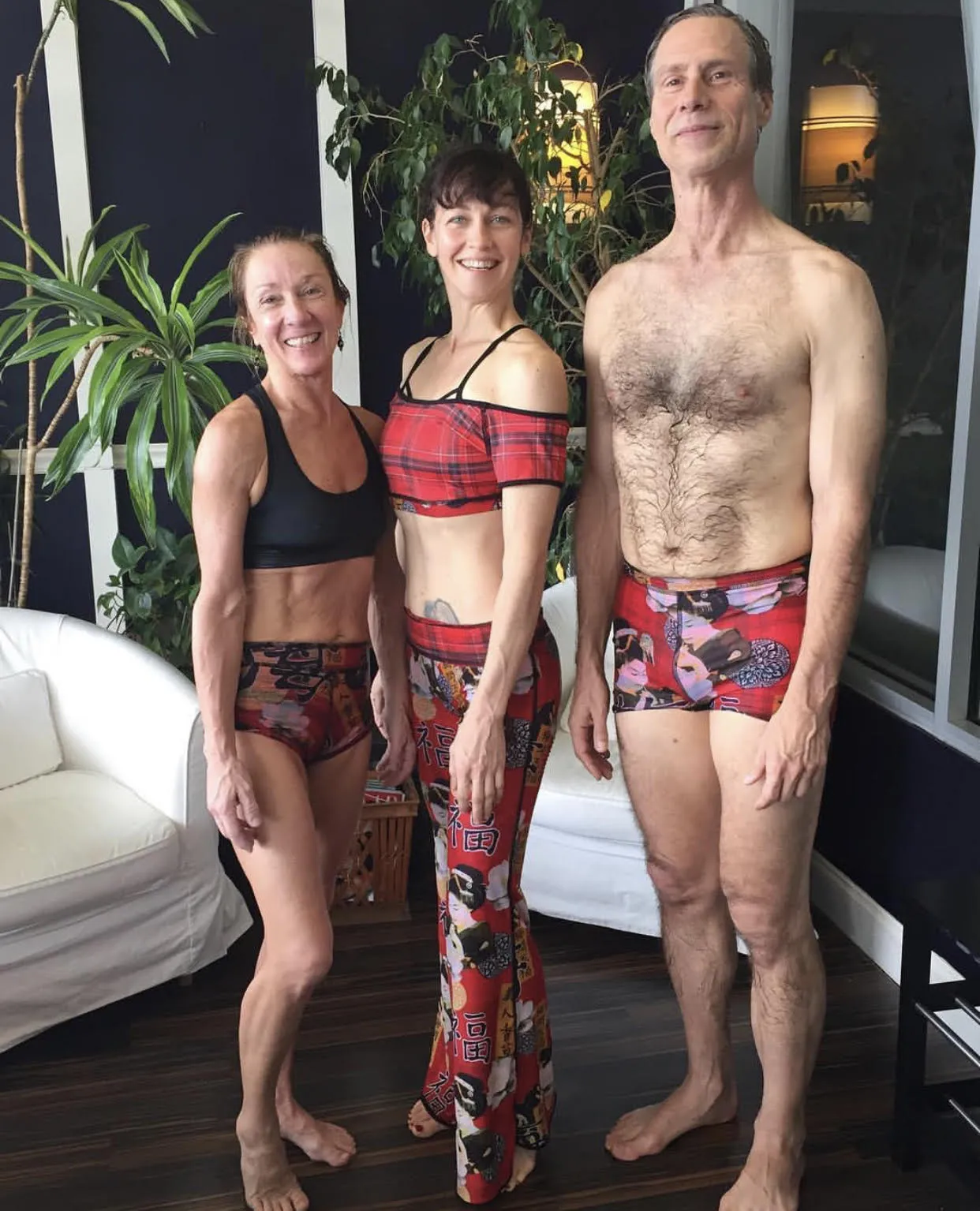 BOYS SHORTS RED GEISHA/RED PLAID