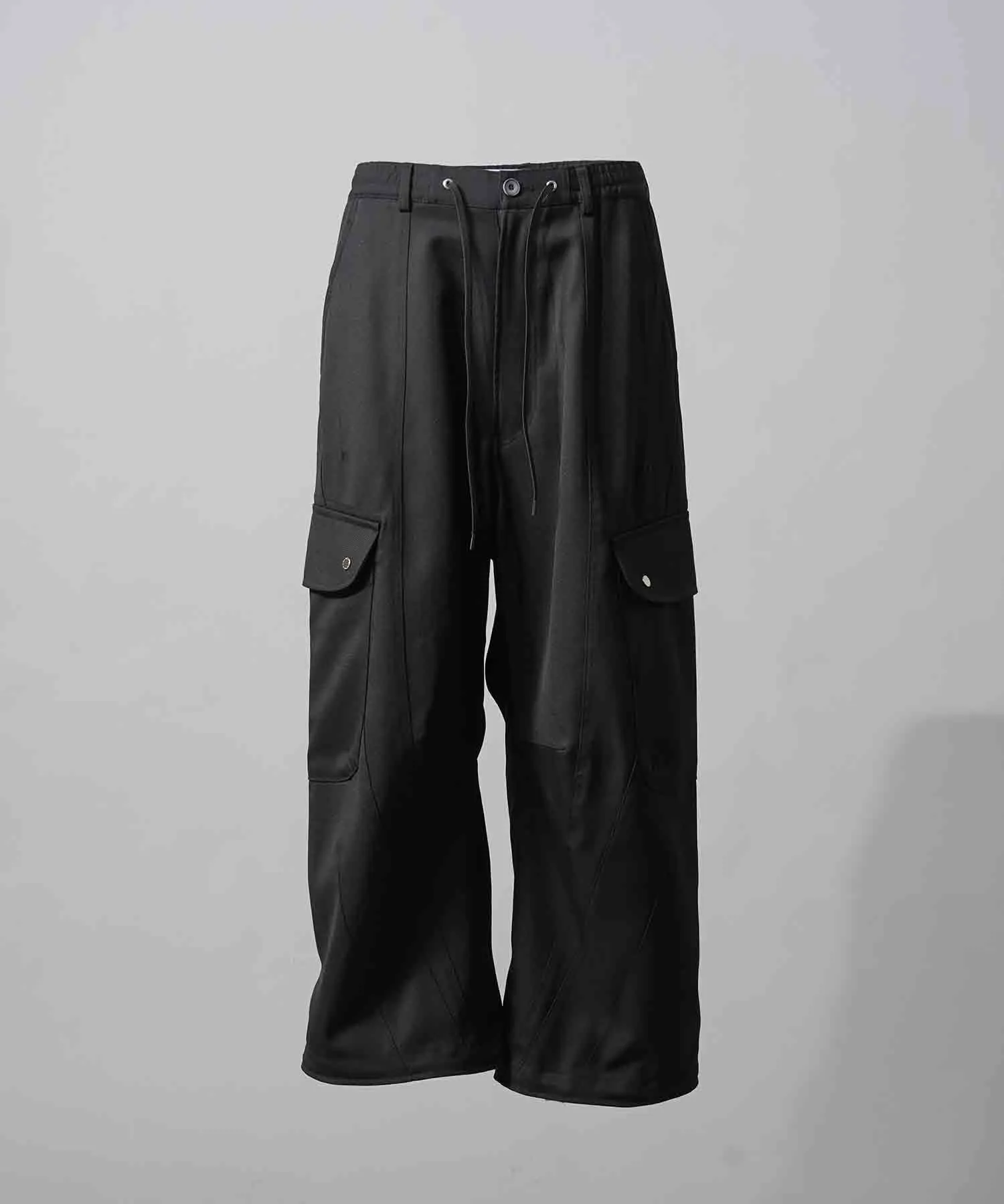Chambray Wool Prime-Wide Three-Dimensional Cutting Cargo Pants