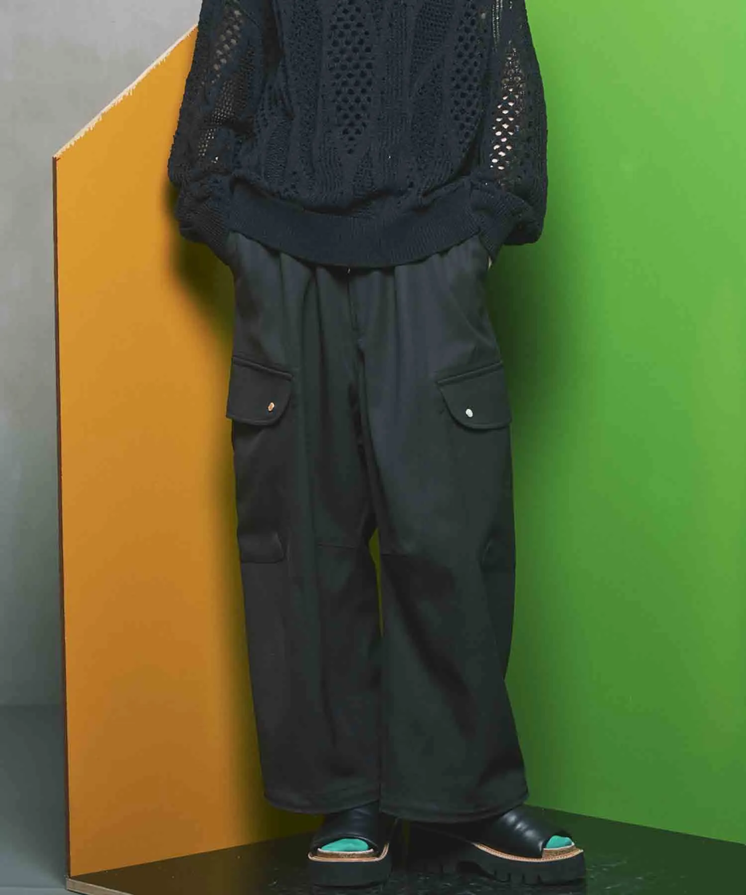 Chambray Wool Prime-Wide Three-Dimensional Cutting Cargo Pants