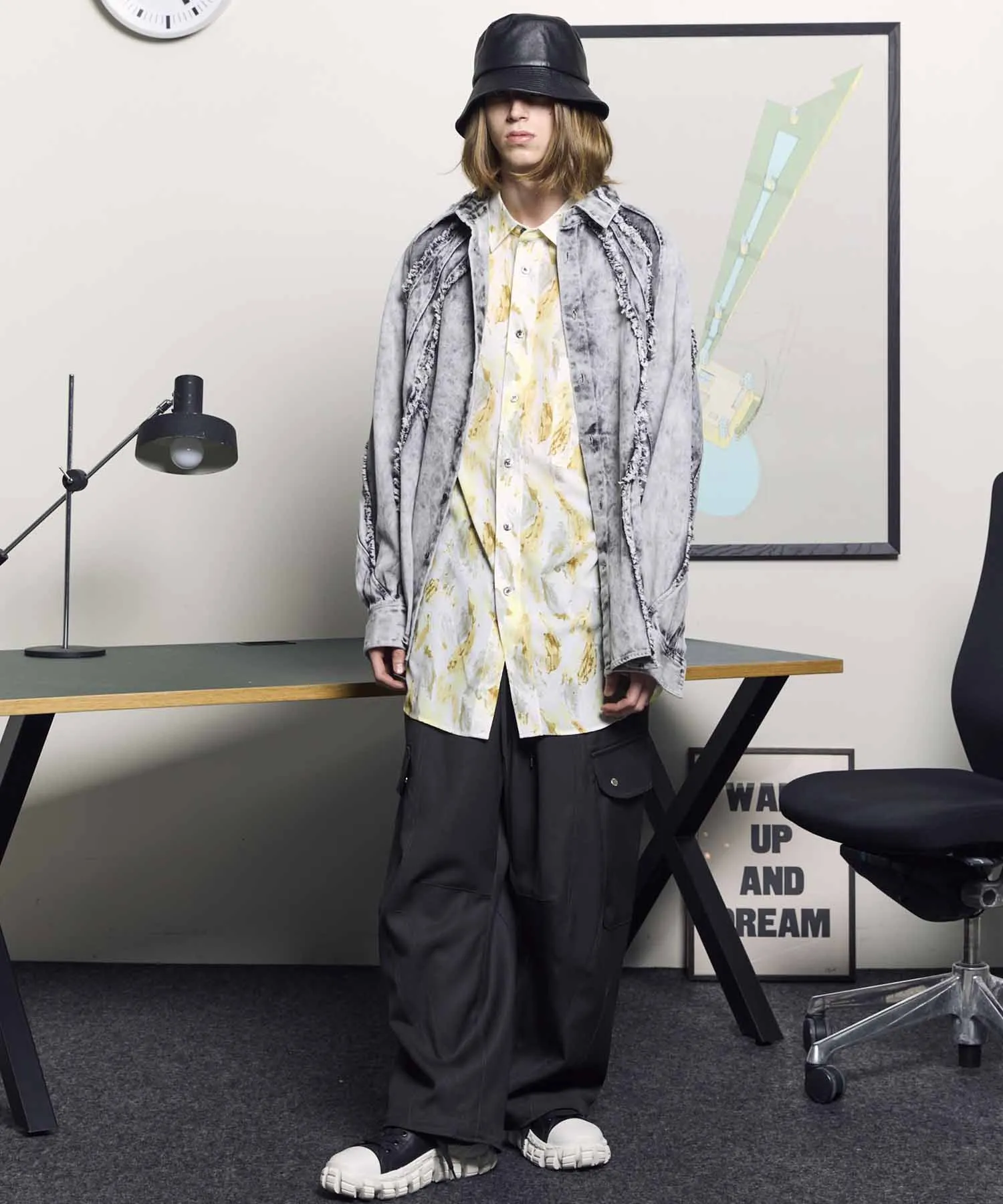 Chambray Wool Prime-Wide Three-Dimensional Cutting Cargo Pants