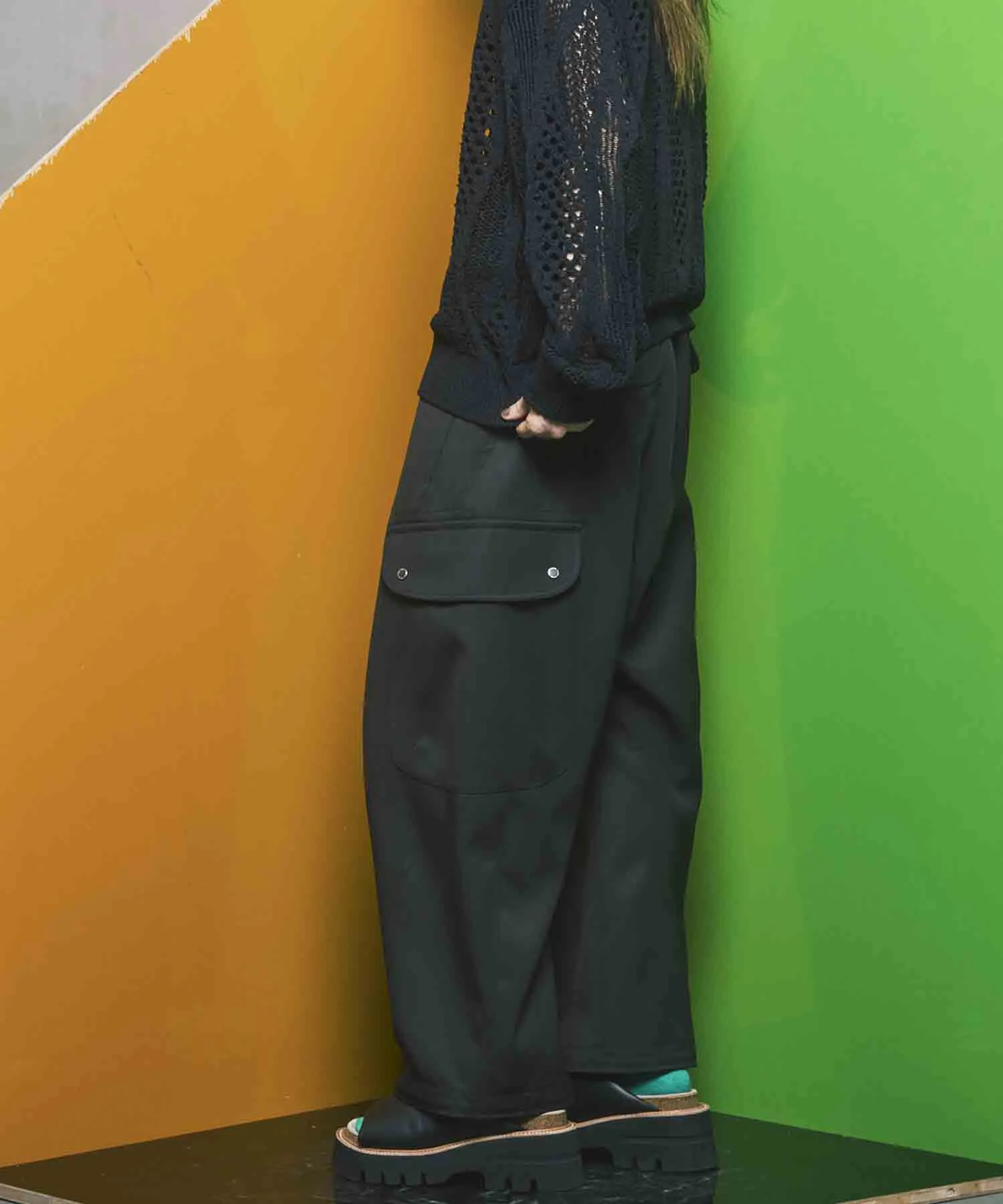 Chambray Wool Prime-Wide Three-Dimensional Cutting Cargo Pants