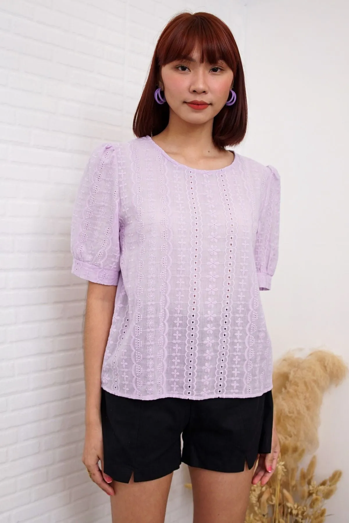 CHARLEE Puff-Sleeve Eyelet Top (Lilac)