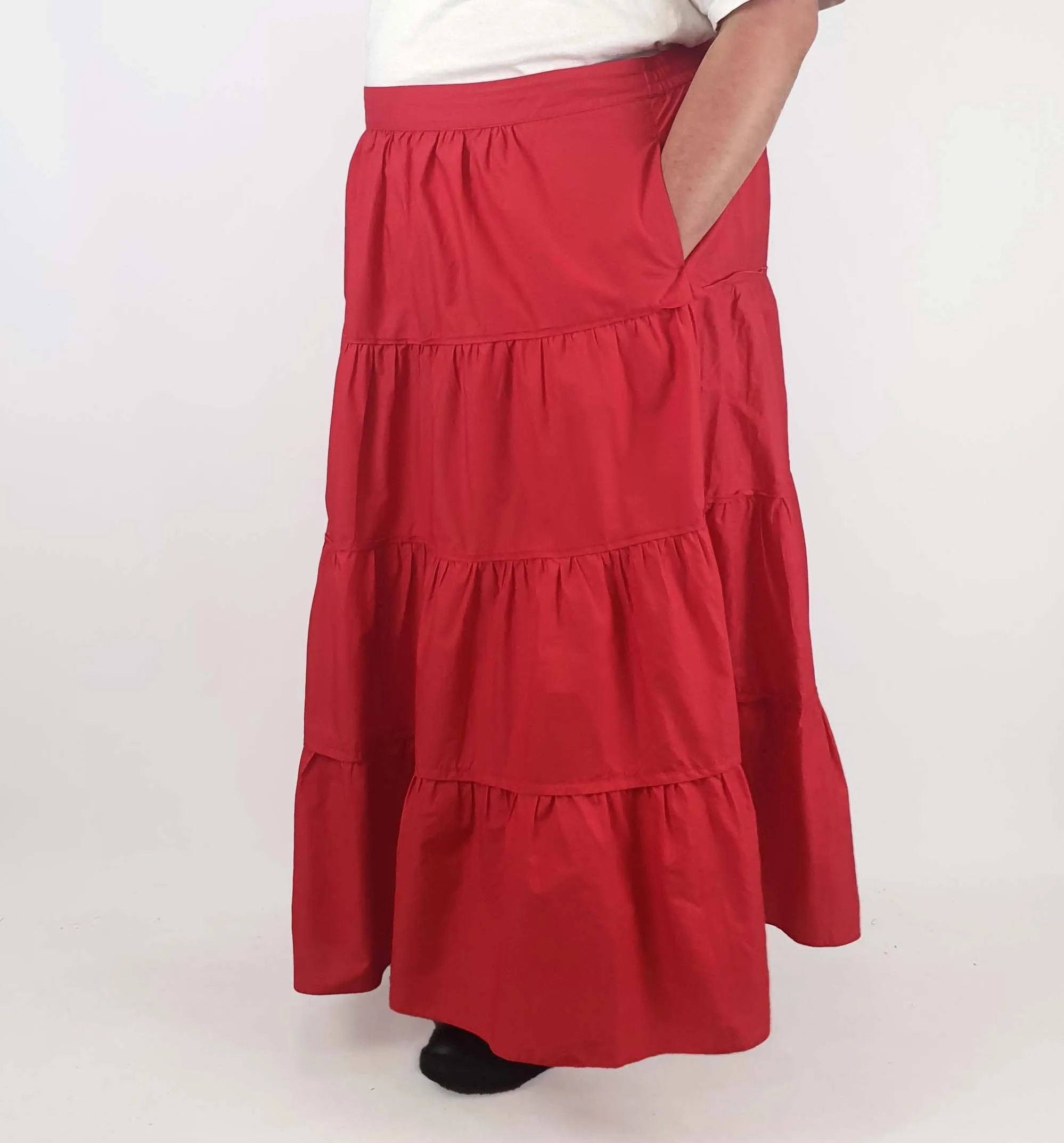 Commonry pink tiered maxi skirt size 22