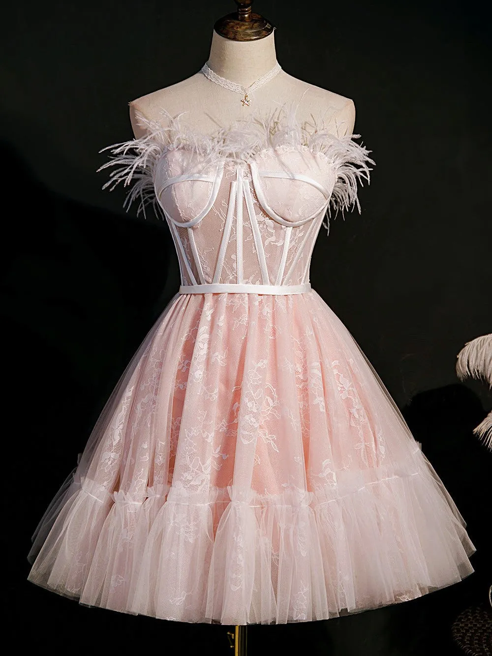 Cute Strapless Black Tulle Short Homecoming Dresses