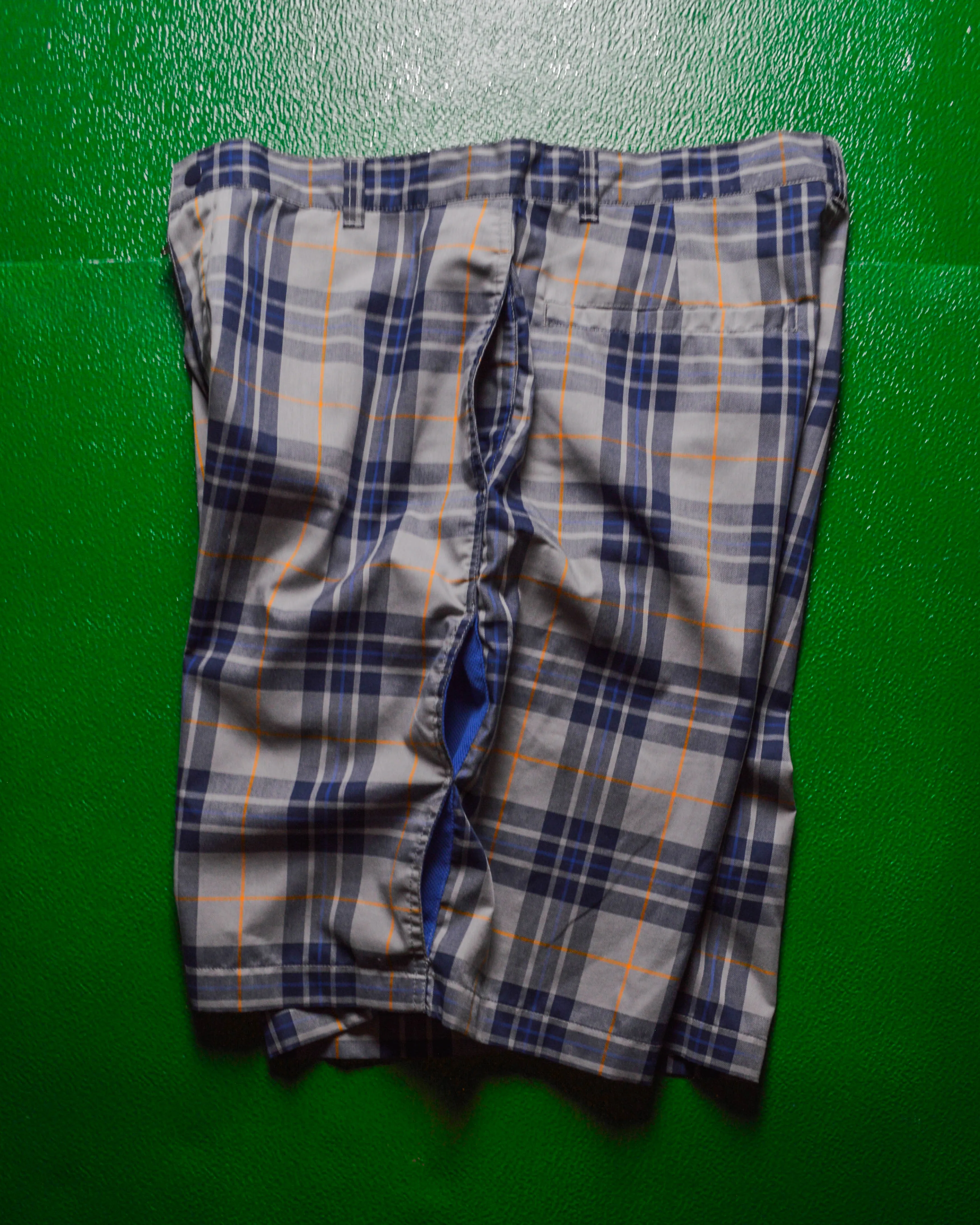 Early 2000s Plaid / Check Mesh Ventilation Shorts  (32~34)