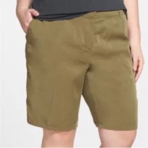 Eileen Fisher Tapered Tencel Casual Summer Shorts Olive Size Large NEW