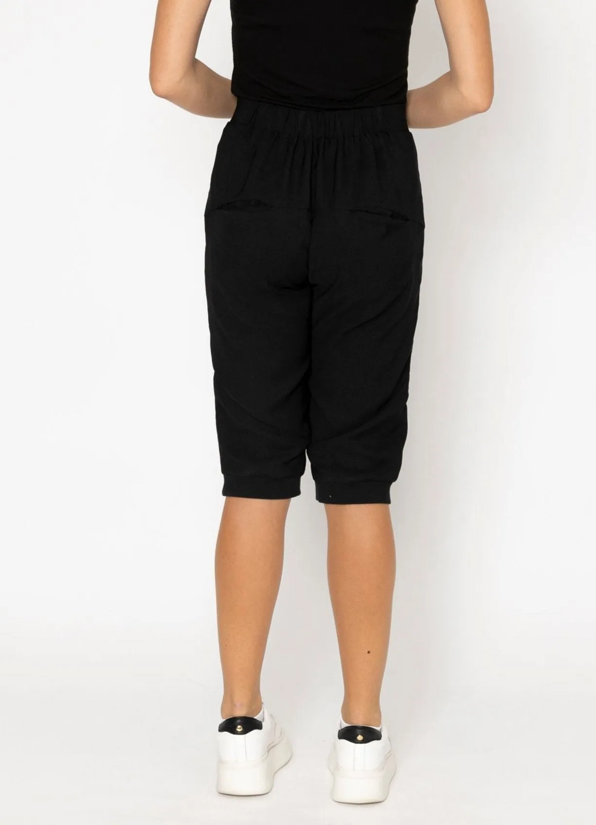 Esko Shorts - Black