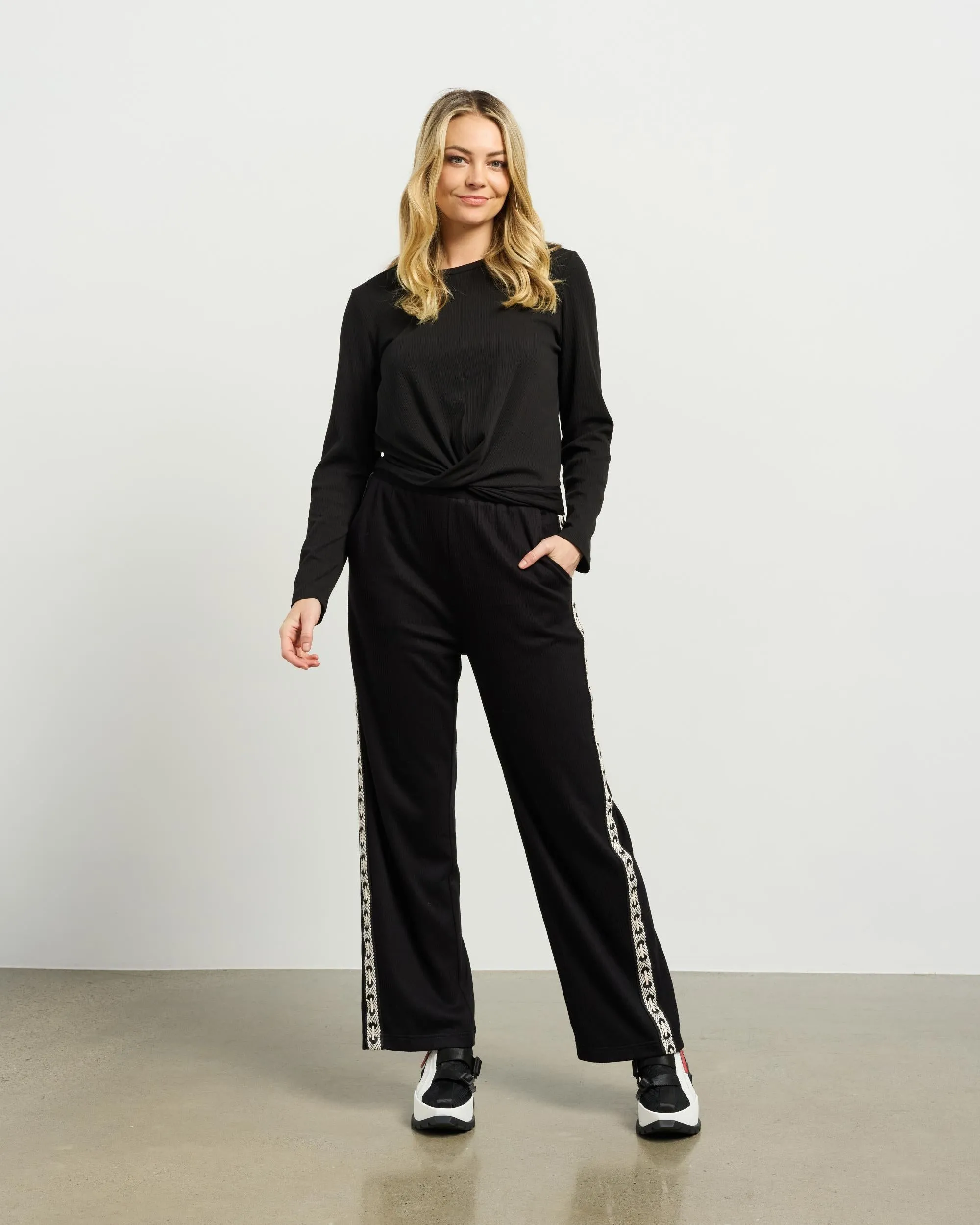 et alia Braxton pant - Black