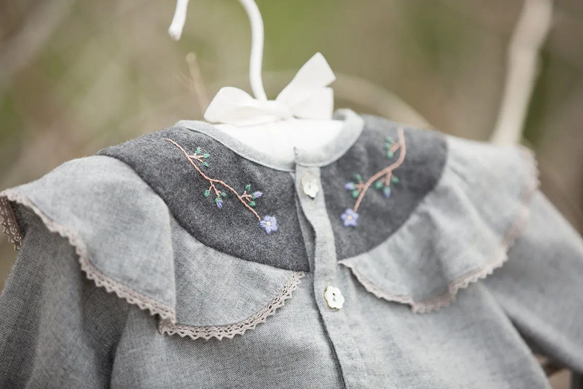Flowering Vine Top, Charcoal