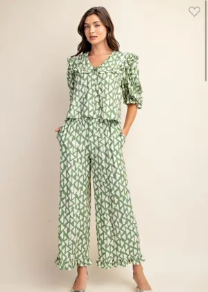 Green & Cream Patterned Set