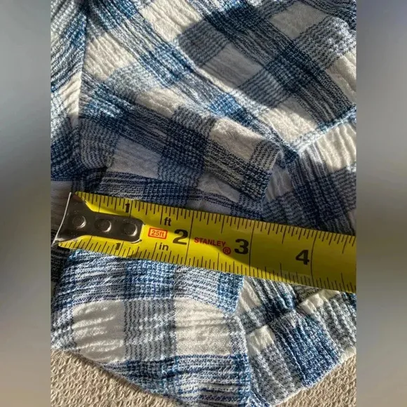HATCH Maternity Shorts Women’s Large Gingham Blue White Crinkle Plaid Short