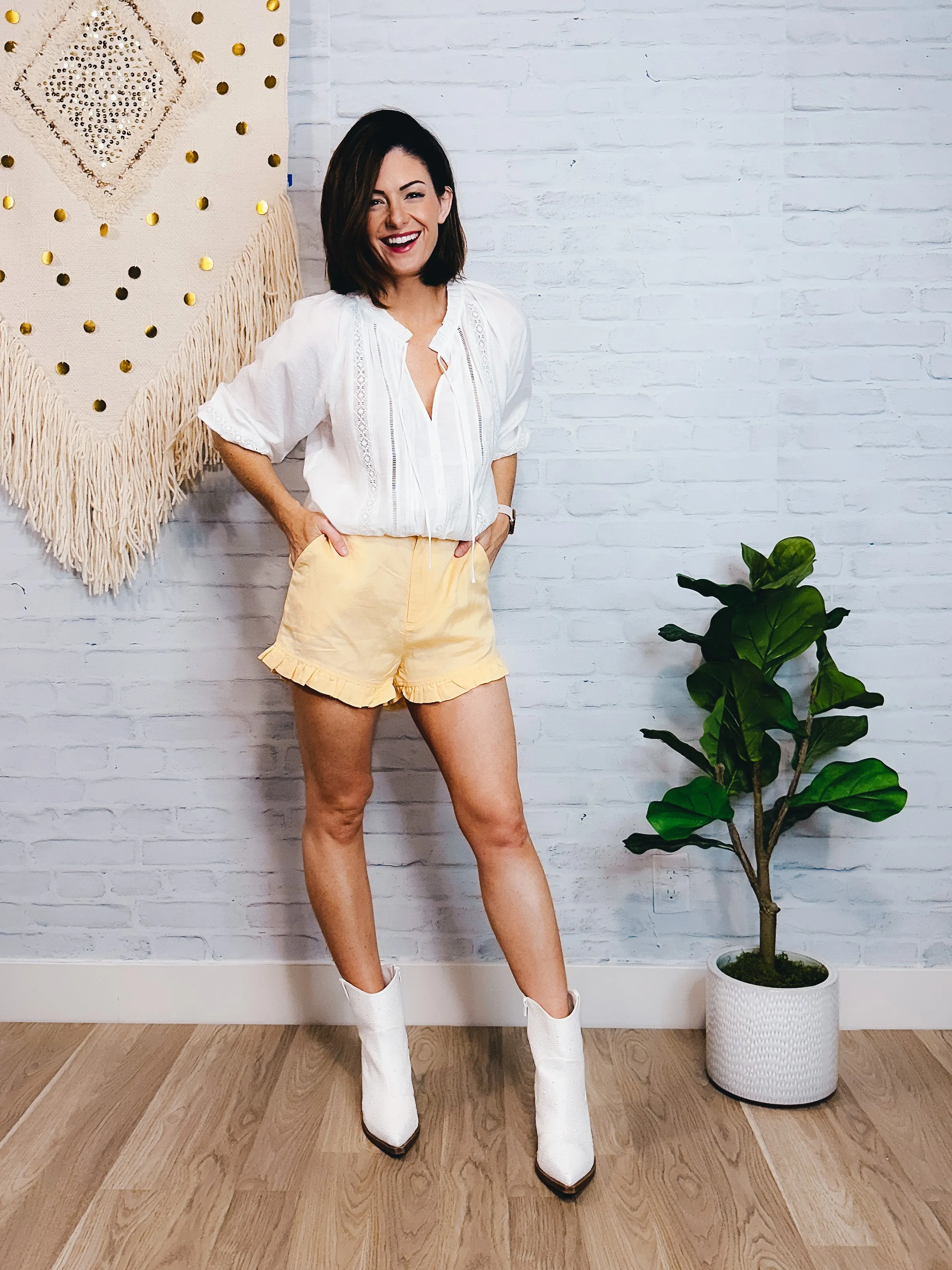 Honey Ruffle Short