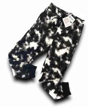 Jax - Black White Wash