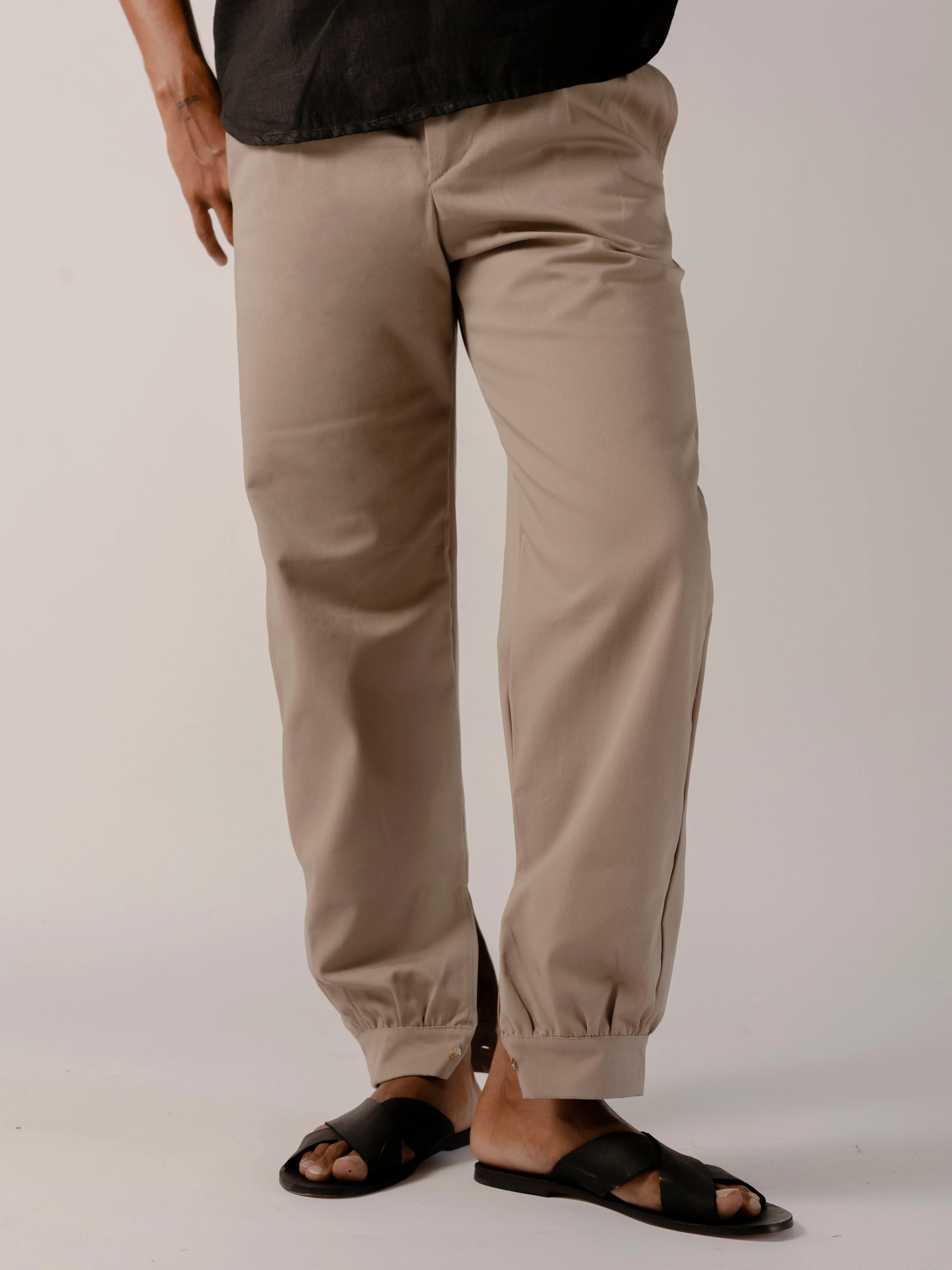 LA PAMPA Cotton Gabardine Pants