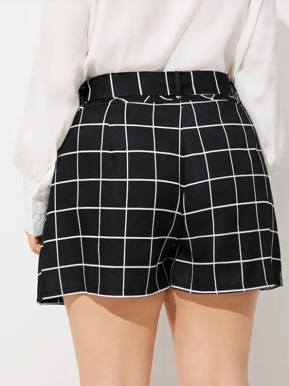 Large Size Women's Plaid Shorts