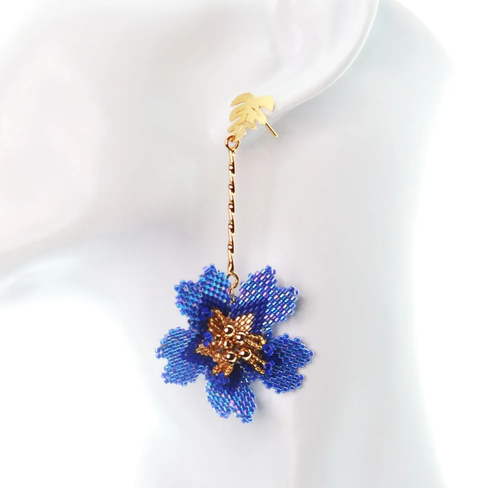 Libia: Blue Miyuki Flower