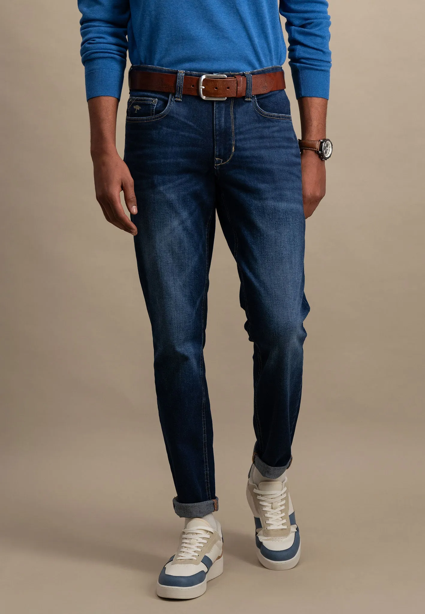 Moderne Tapered-Fit Jeans
