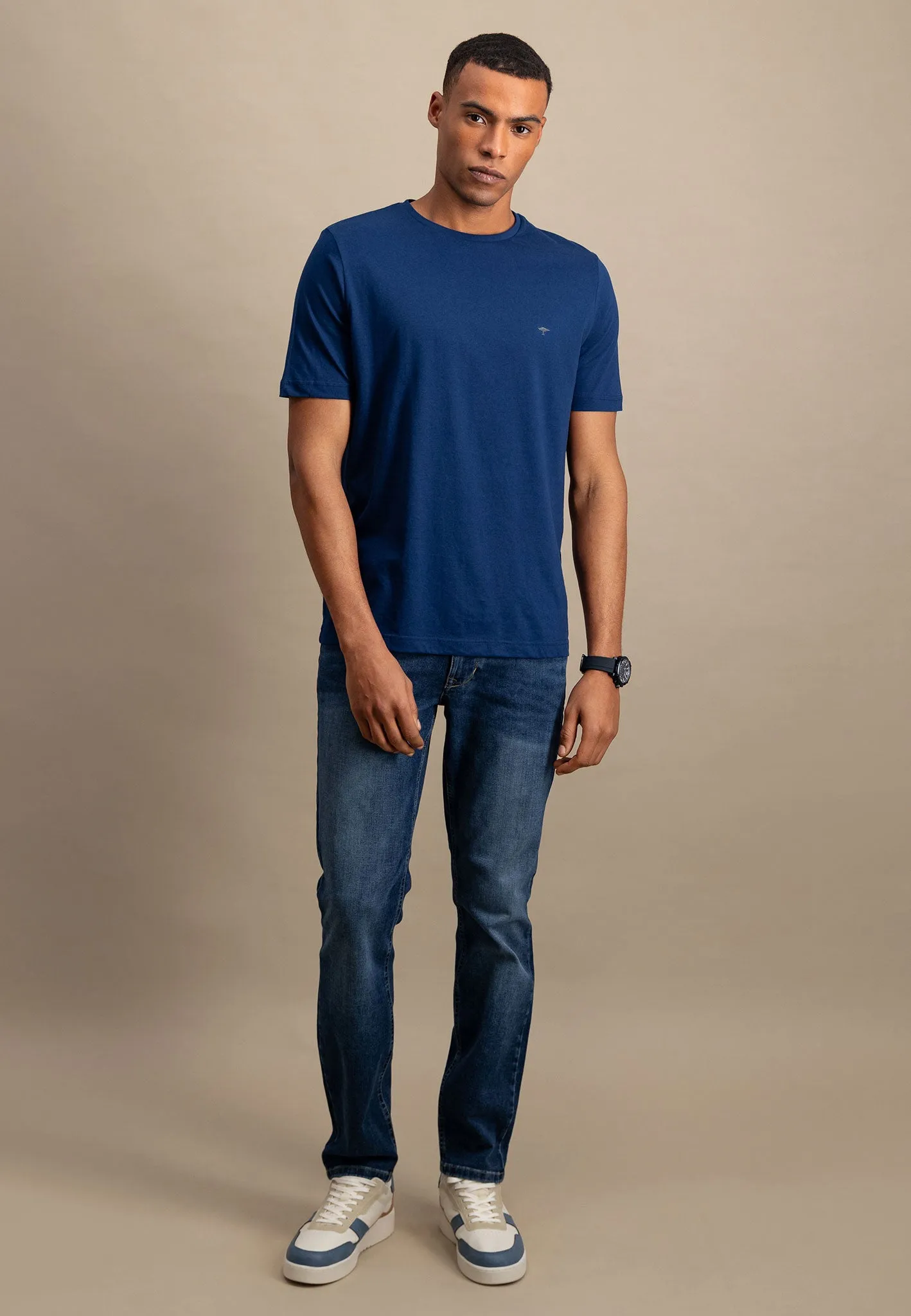 Moderne Tapered-Fit Jeans