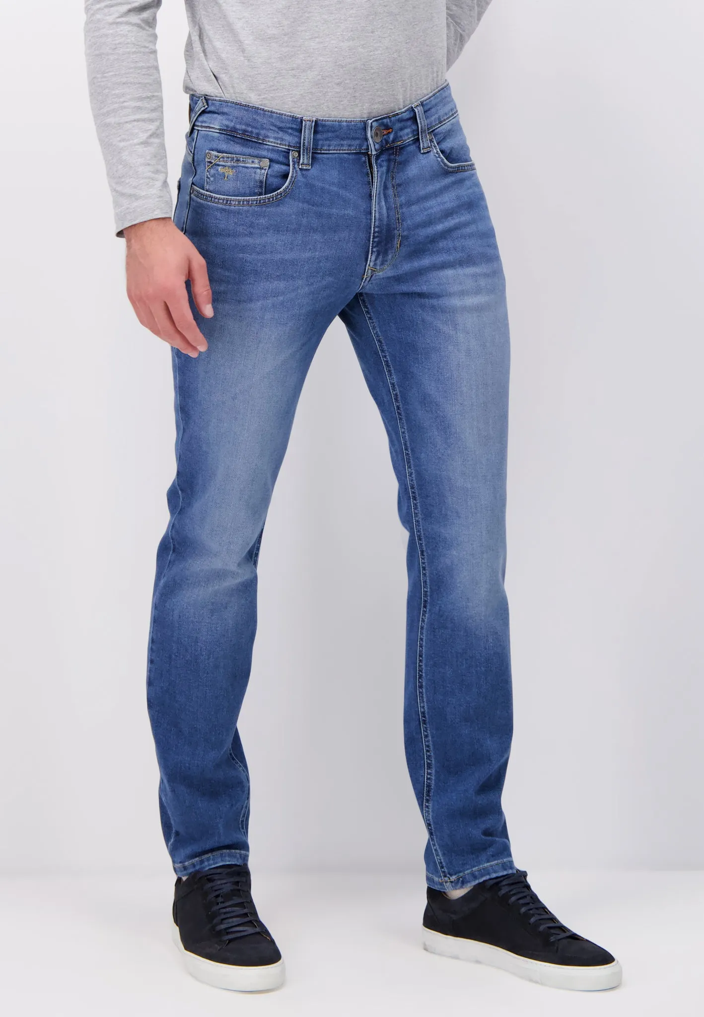Moderne Tapered-Fit Jeans