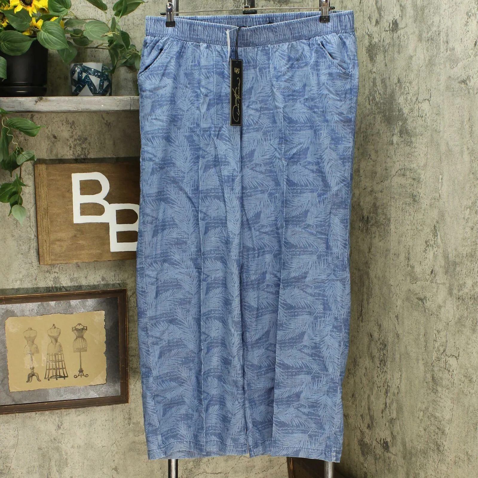 NWT DG2 By Diane Gilman Womens SoftCell Denim Wide-Leg Pant. 720894-Plus Plus 1X
