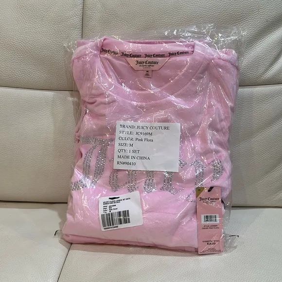 NWT JUICY COUTURE 2pc Velvet Lounge Set With Rhinestone Details in Pink Floral