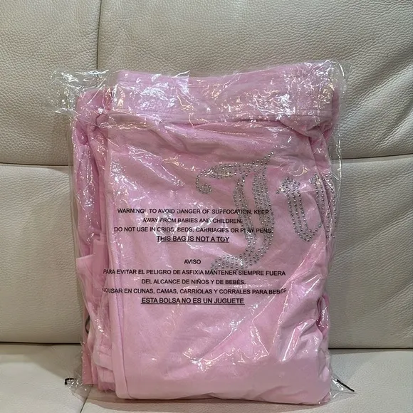 NWT JUICY COUTURE 2pc Velvet Lounge Set With Rhinestone Details in Pink Floral