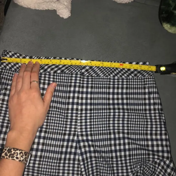 NWT Trina Turk Darton Plaid Shorts size 2