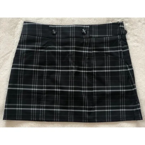 Oakley Plaid Palm Golf Skort - Size 4