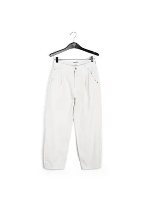 Off-white denim boyfriend jeans