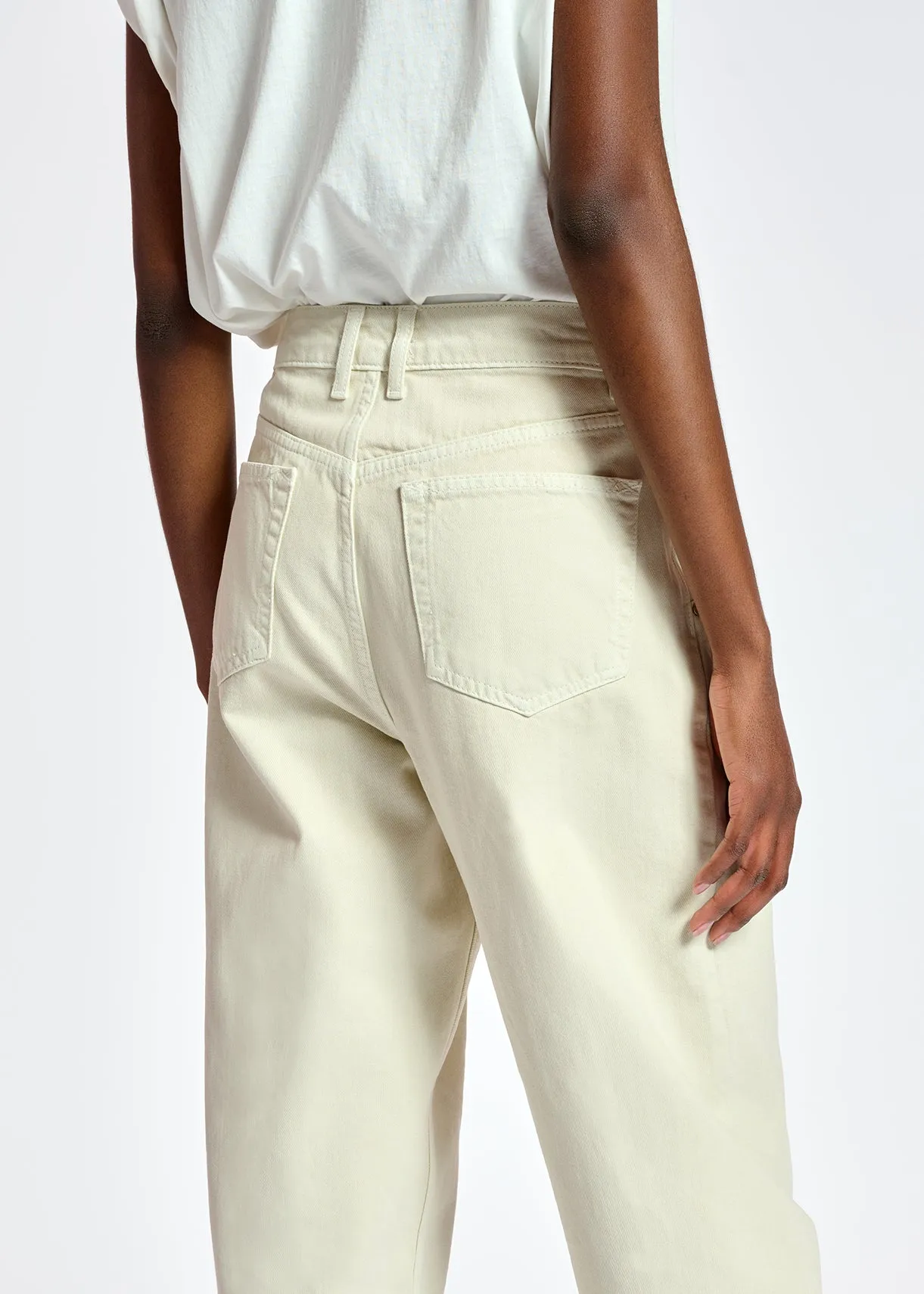 Off-white denim boyfriend jeans