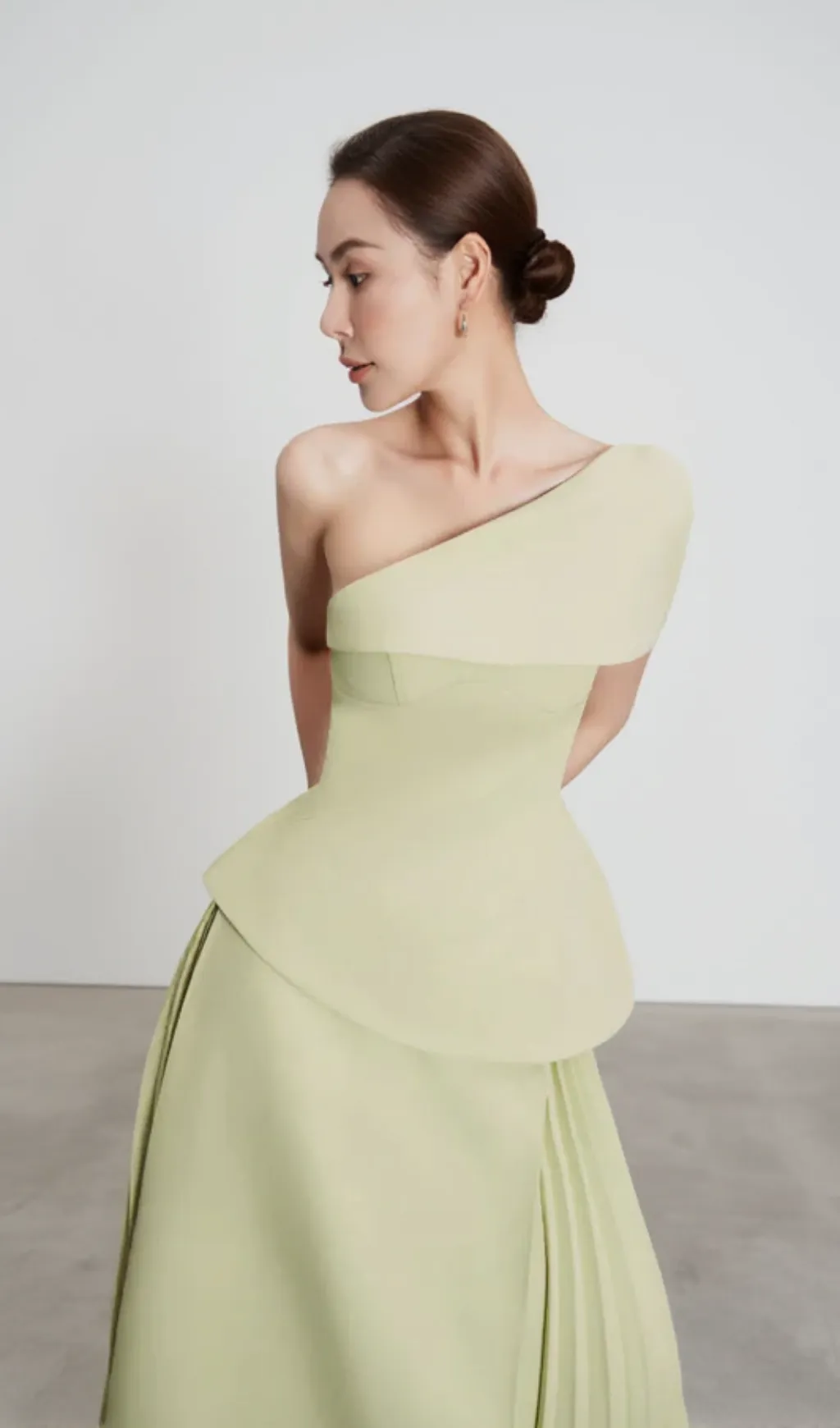 One Shoulder Top Flare Midi Skirt suit in Olive Green