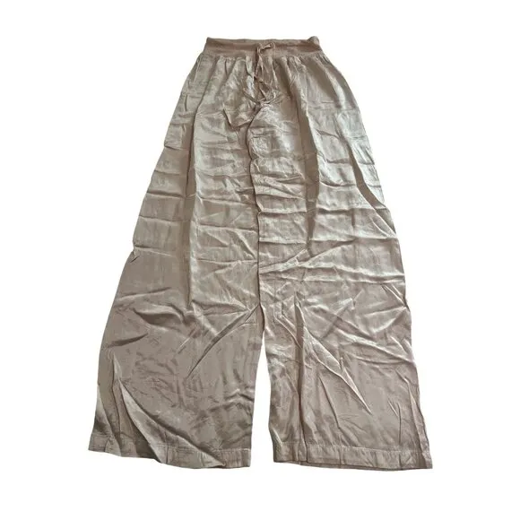 PJ Harlow Jolie Satin Pajama Pants in Pink