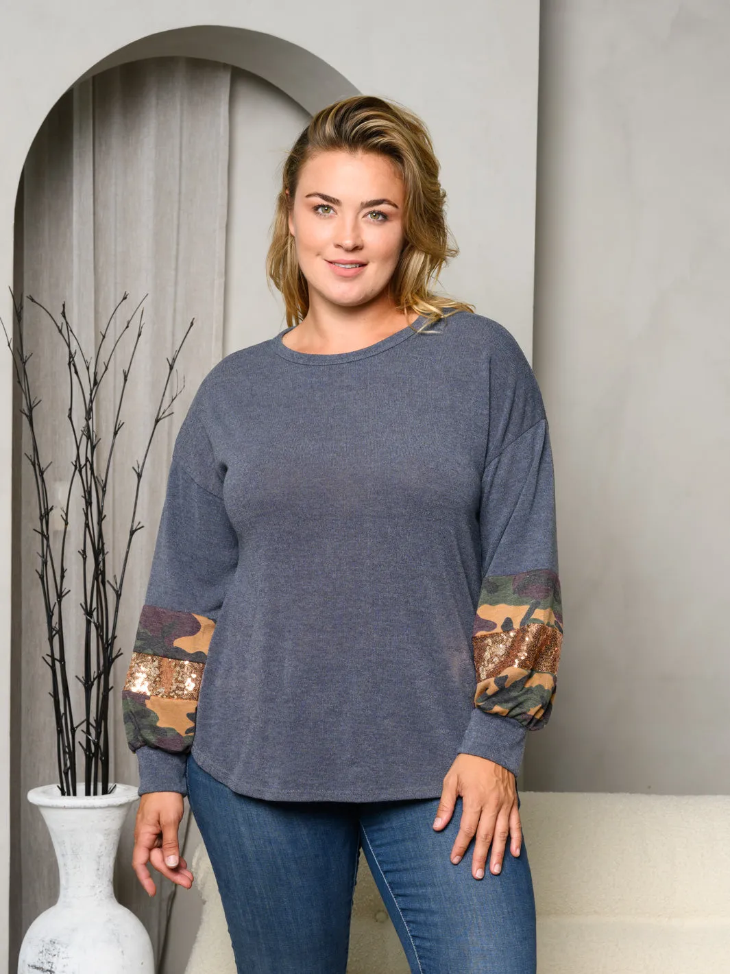 PLUS SIZE LONG PUFF SLEEVE CAMO SEQUINS DETAILED TOP