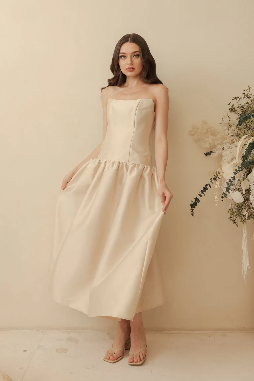 PROVENCE Strapless Drop Waist Midi Dress (Light Gold Gazaar)