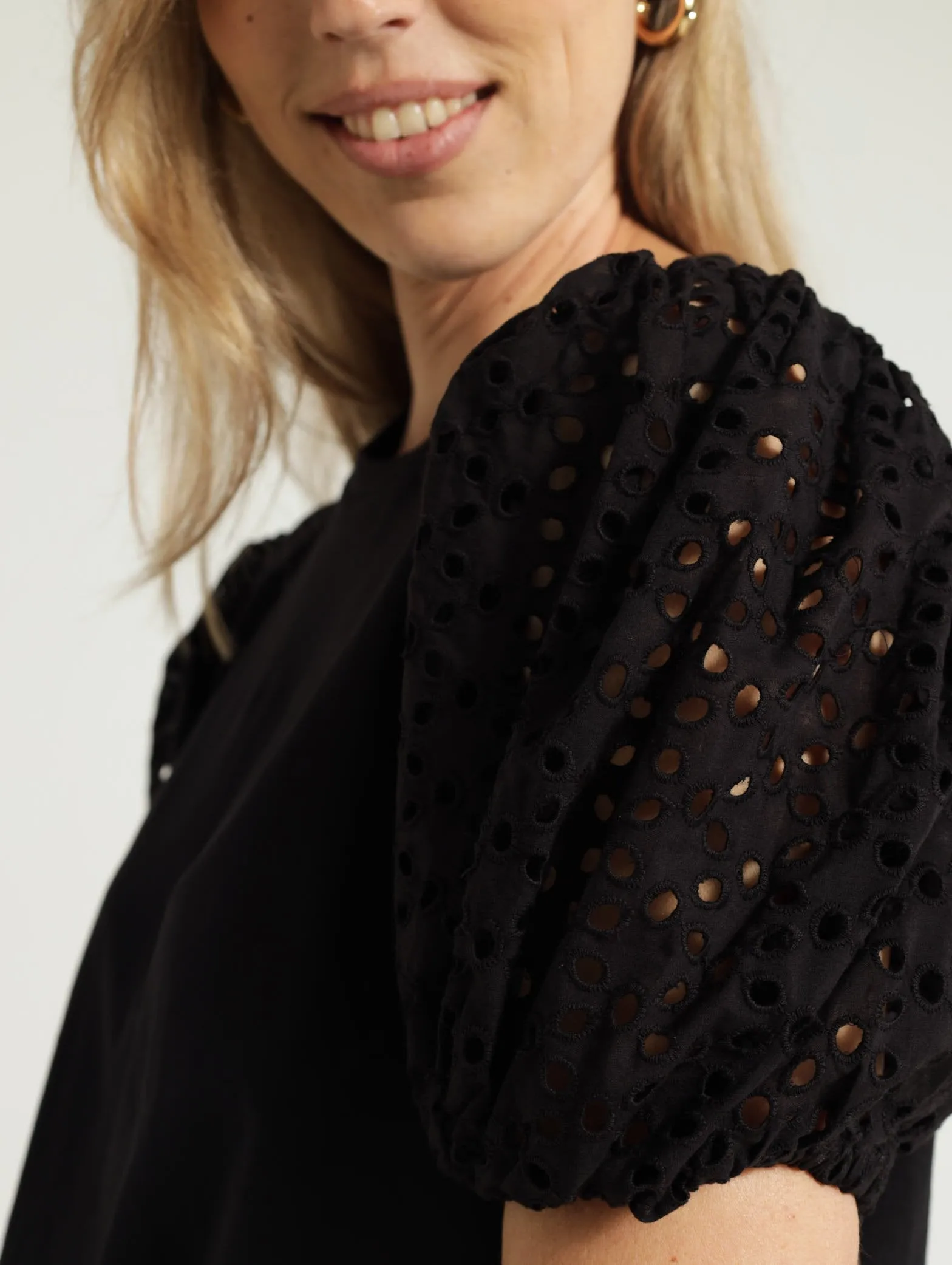 Puff Anglaise Sleeve Combo Tee - Black
