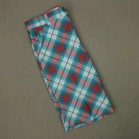 Royal &amp; Awesome Golf Shorts Size 8 UK / 4 US