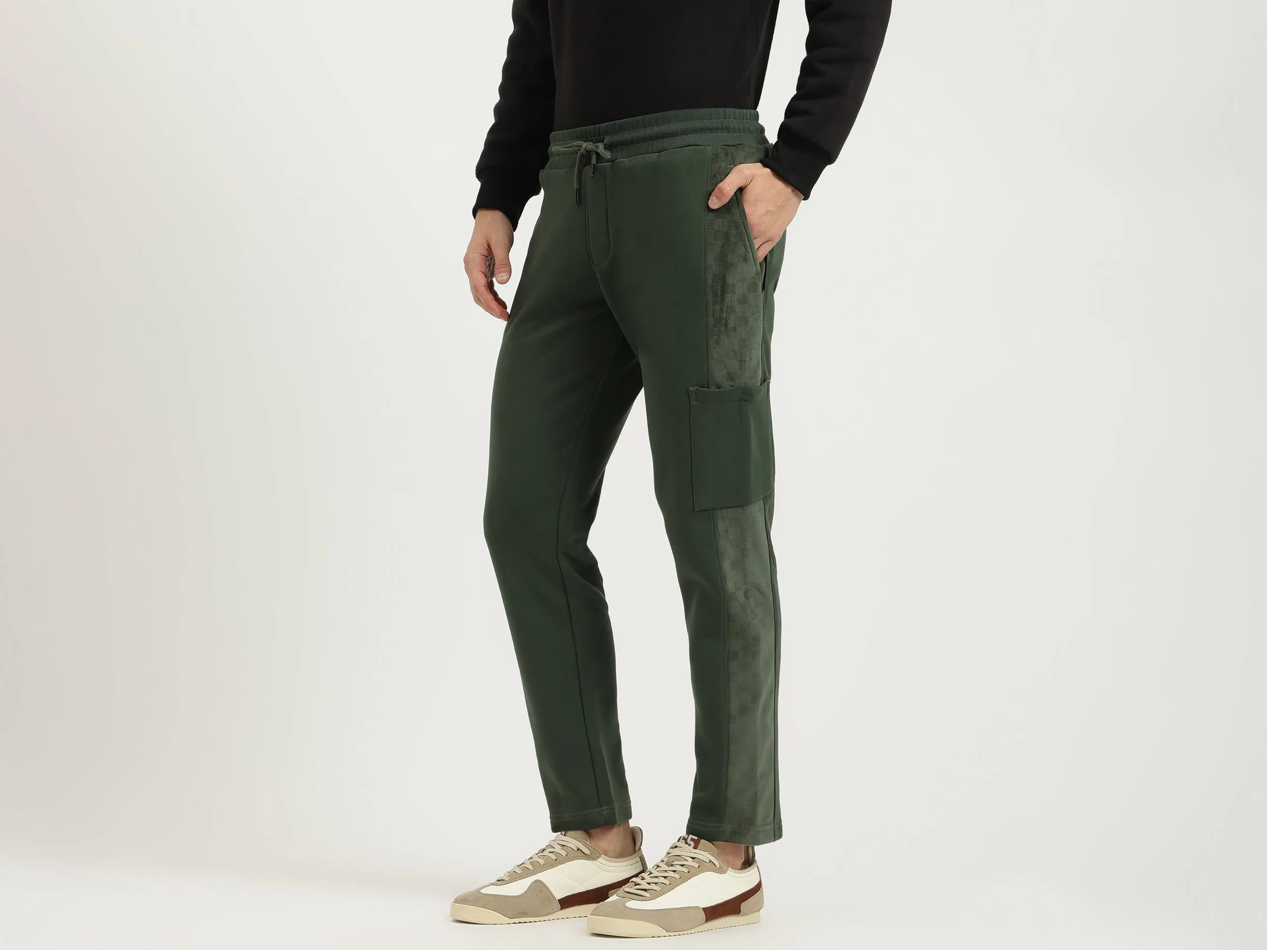Solid Regular Fit Trackpants