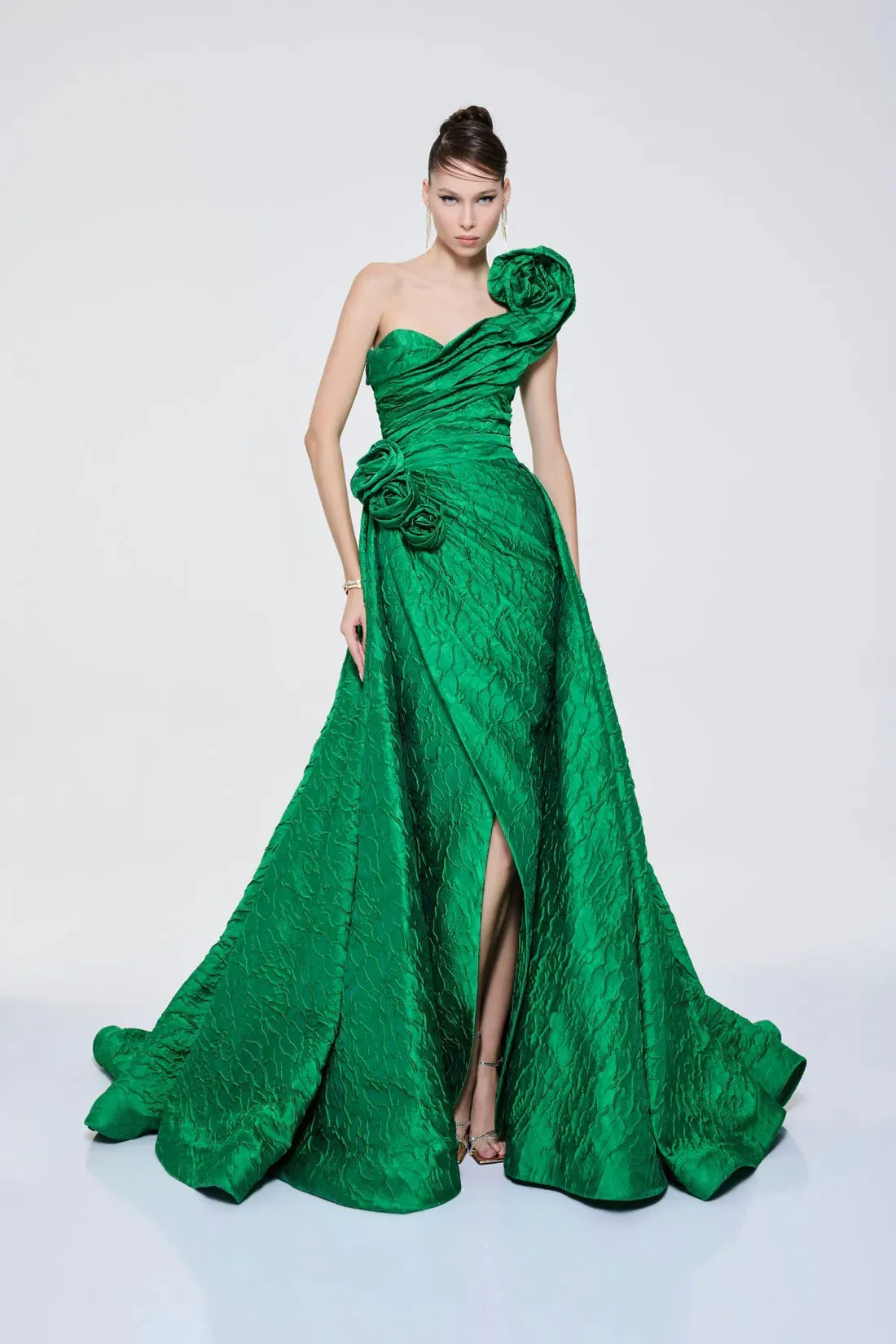 Style F02877
