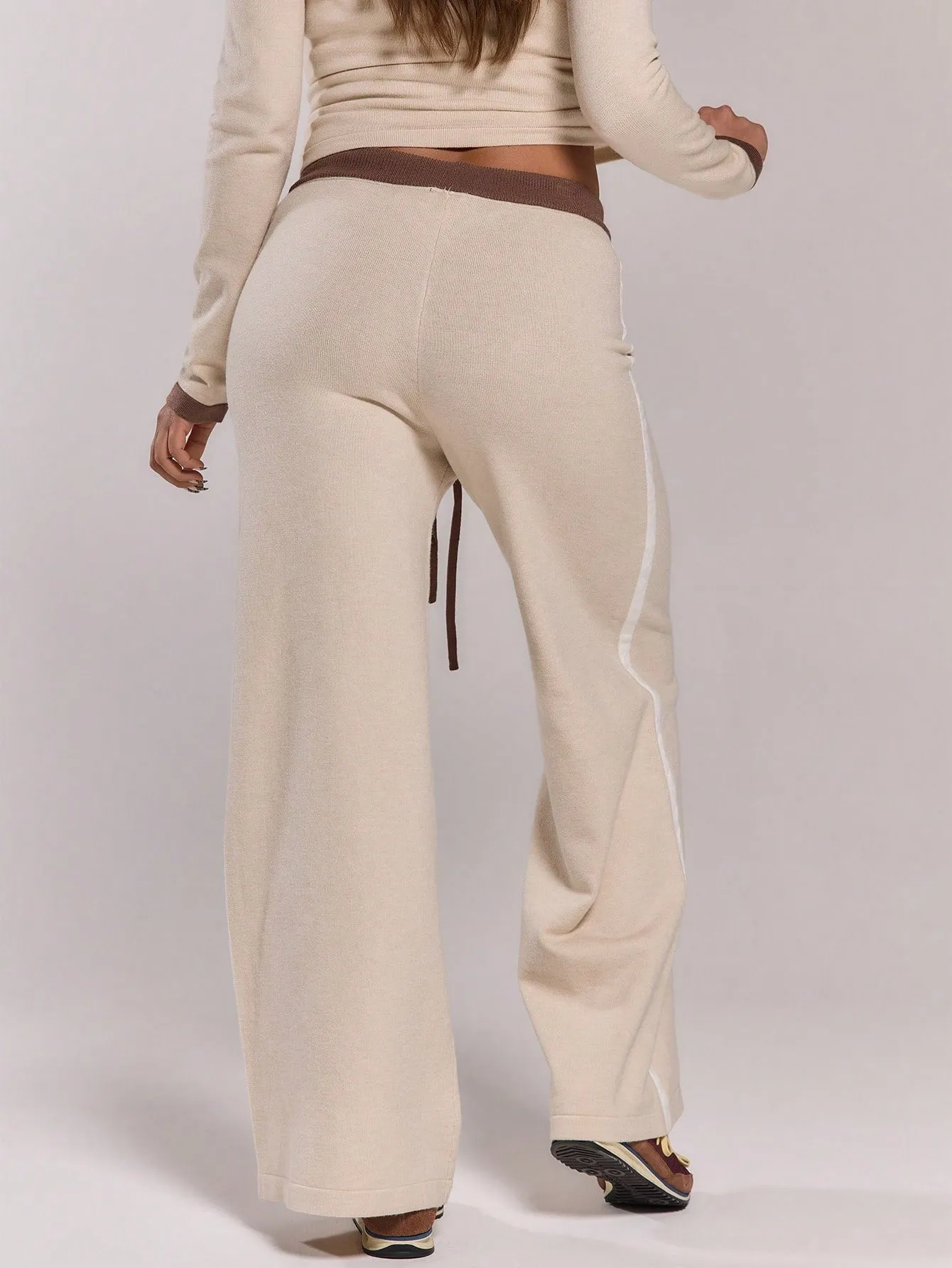 Stylish Knit Contrast Drawstring Trousers – Comfortable & Trendy