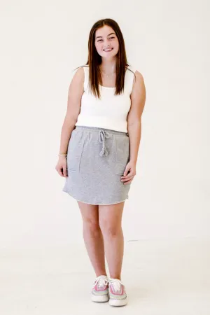Sunshine Stroll Pocket Skirt in Grey