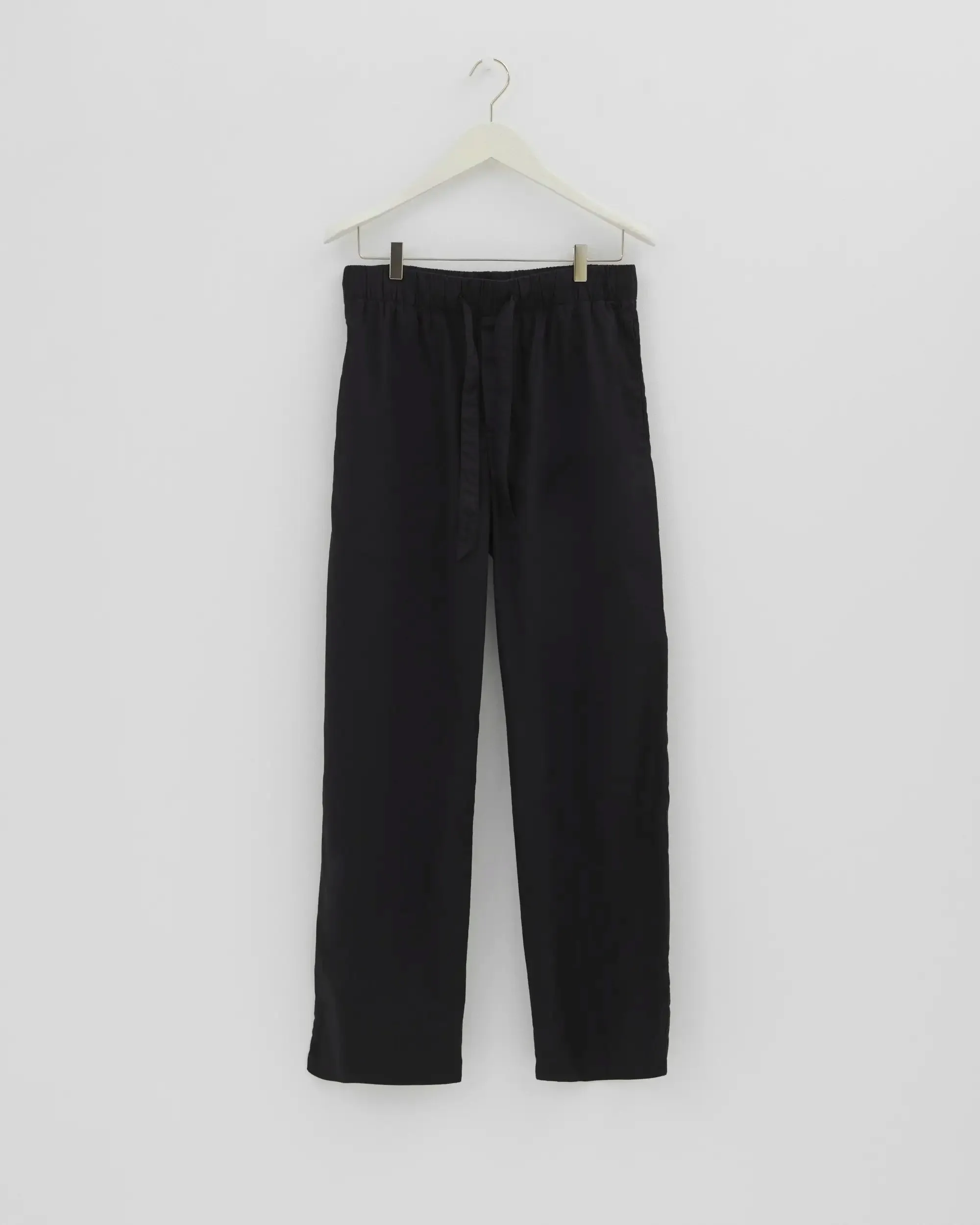 Tekla Pyjamas Set in Black