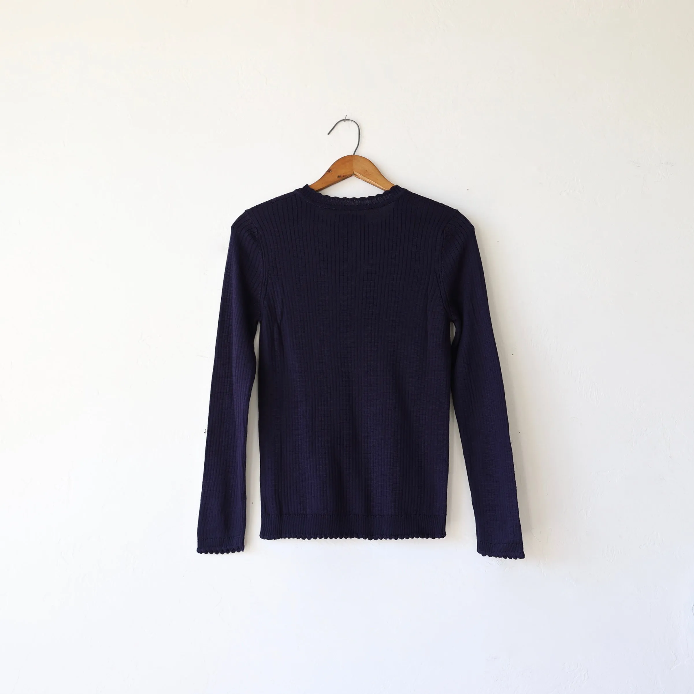 Une Heures Italian Silk Scallop Long Sleeve - Dark Navy