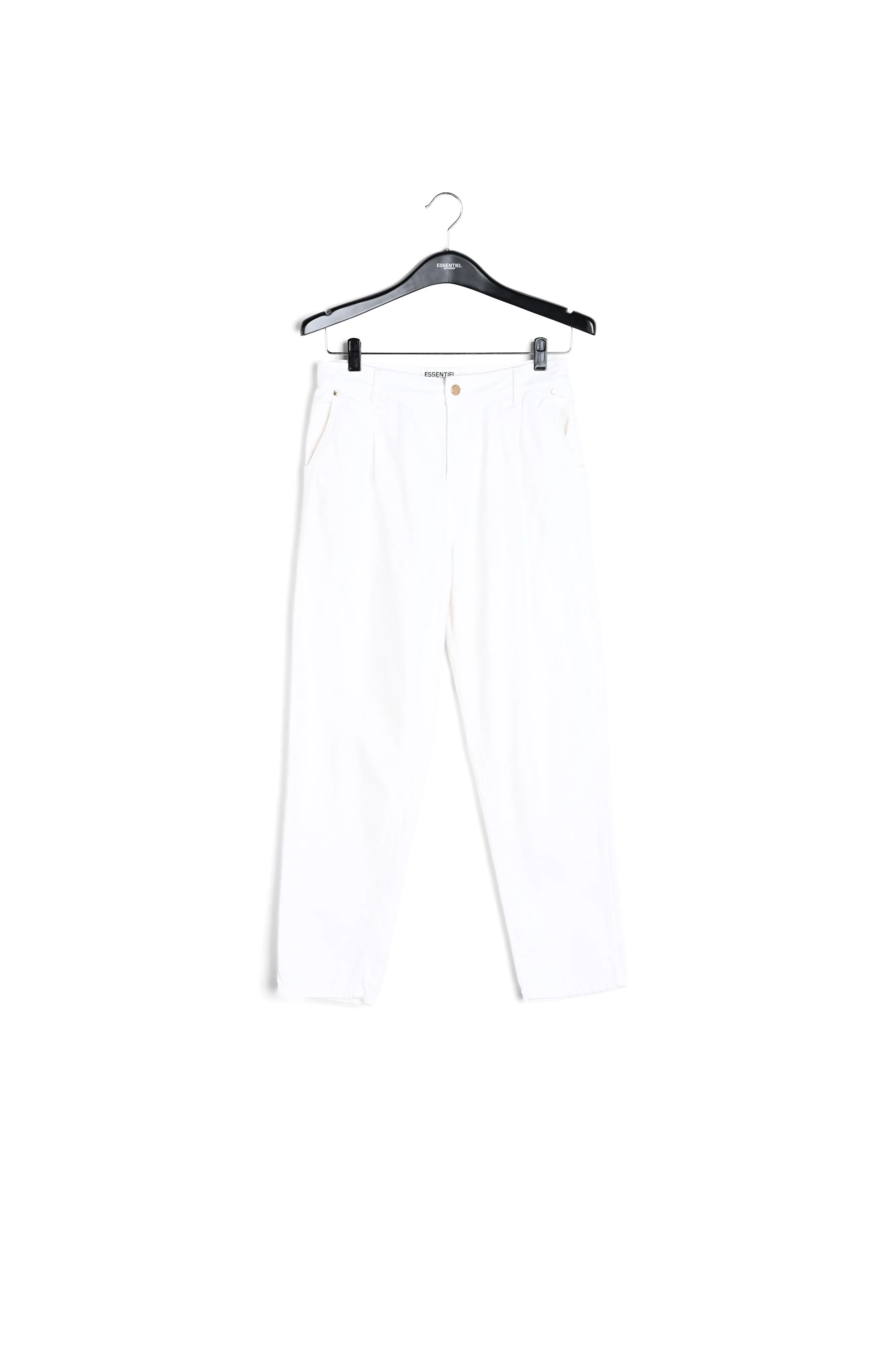 White denim boyfriend jeans