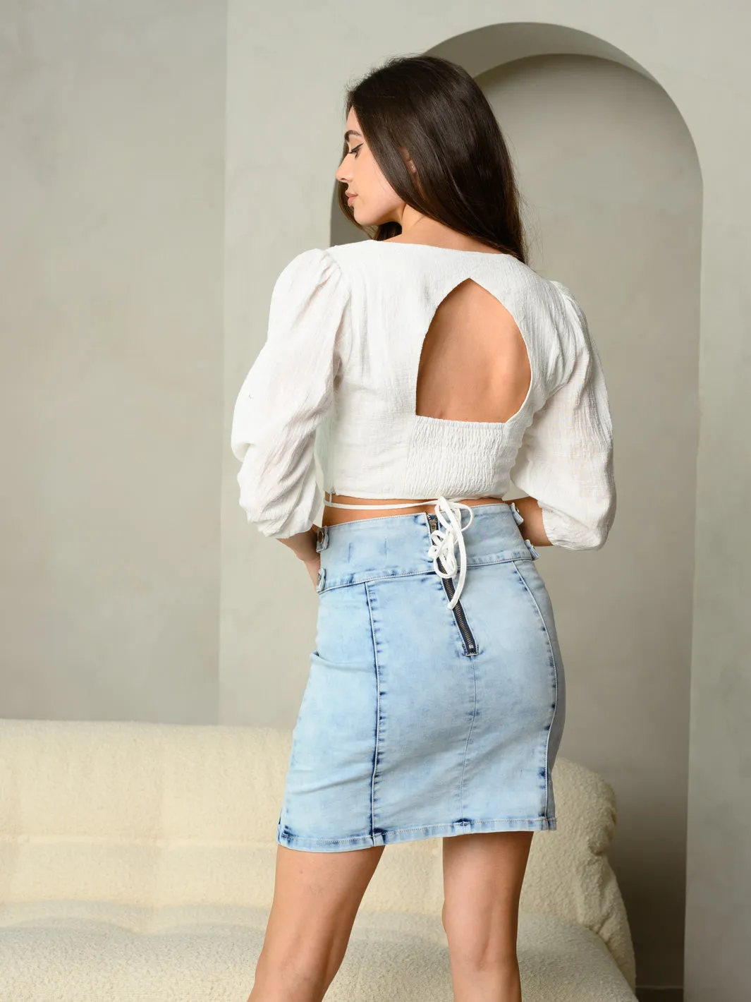 WOMEN'S 3/4 PUFF SLEEVE OPEN BACK SURPLICE CROP TOP
