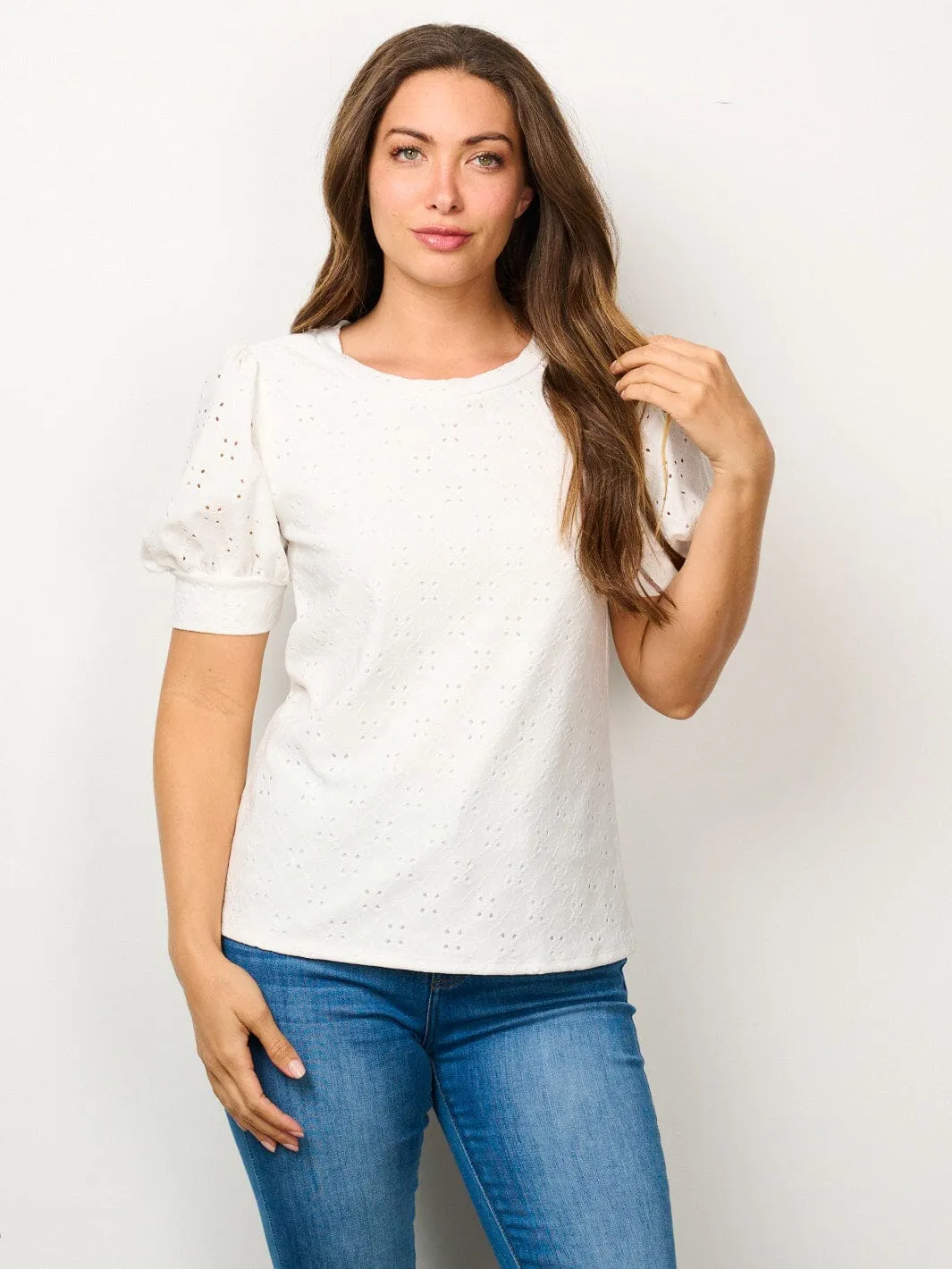 WOMEN'S SHORT PUFF SLEEVE EYELET DETAILED BLOUSE TOP