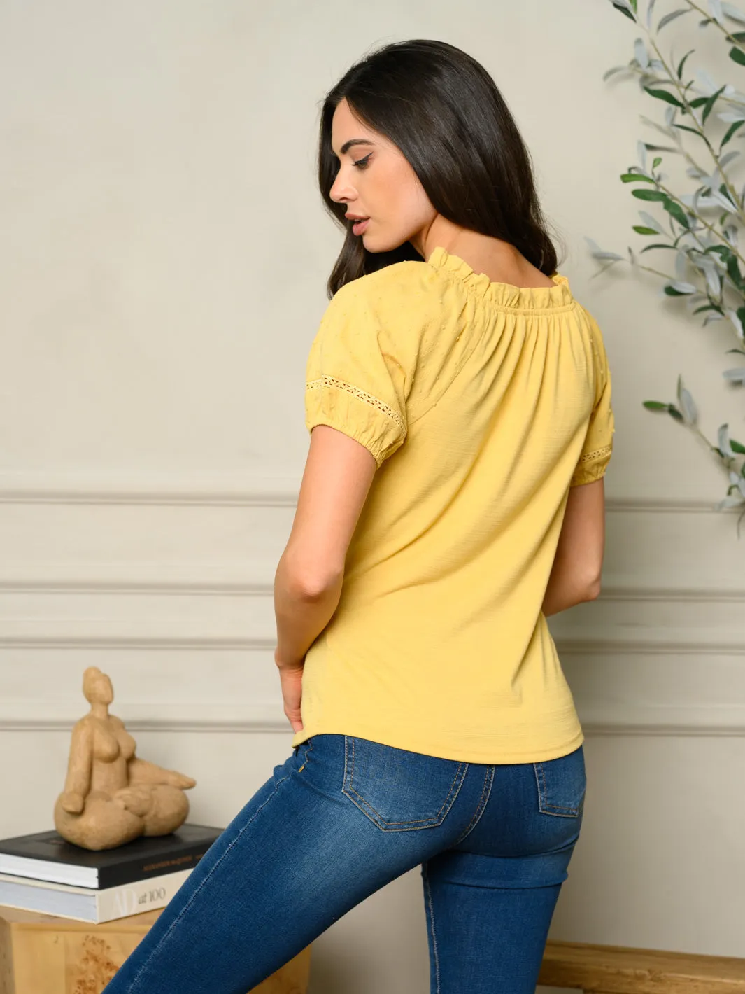 WOMEN'S SHORT PUFF SLEEVE FRONT TIE TOP