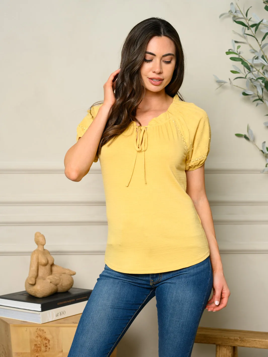 WOMEN'S SHORT PUFF SLEEVE FRONT TIE TOP